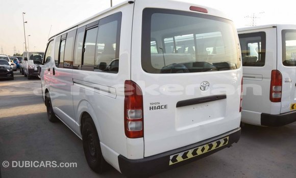 Buy Import Toyota Hiace White Car in Import - Dubai in Aragatsotn Buy Import Toyota Hiace White Car in Import - Dubai in Aragatsotn