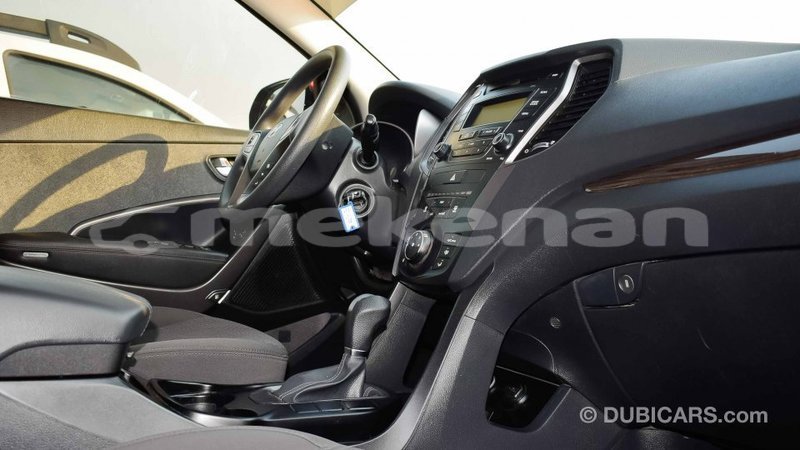 Big with watermark hyundai santa fe aragatsotn import dubai 1609