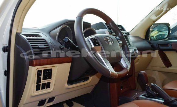 Buy Import Toyota Prado White Car in Import - Dubai in Aragatsotn Buy Import Toyota Prado White Car in Import - Dubai in Aragatsotn
