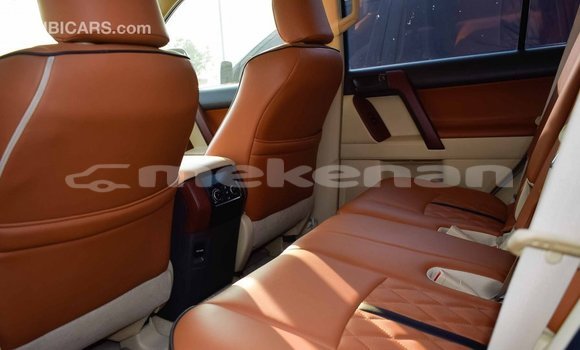 Buy Import Toyota Prado White Car in Import - Dubai in Aragatsotn Buy Import Toyota Prado White Car in Import - Dubai in Aragatsotn