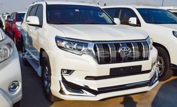 Buy Import Toyota Prado White Car in Import - Dubai in Aragatsotn Buy Import Toyota Prado White Car in Import - Dubai in Aragatsotn