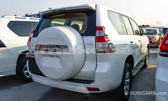 Buy Import Toyota Prado White Car in Import - Dubai in Aragatsotn Buy Import Toyota Prado White Car in Import - Dubai in Aragatsotn