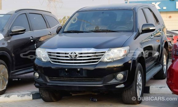 Buy Import Toyota Fortuner Black Car in Import - Dubai in Aragatsotn Buy Import Toyota Fortuner Black Car in Import - Dubai in Aragatsotn