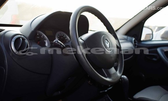 Buy Import Renault Duster White Car in Import - Dubai in Aragatsotn Buy Import Renault Duster White Car in Import - Dubai in Aragatsotn