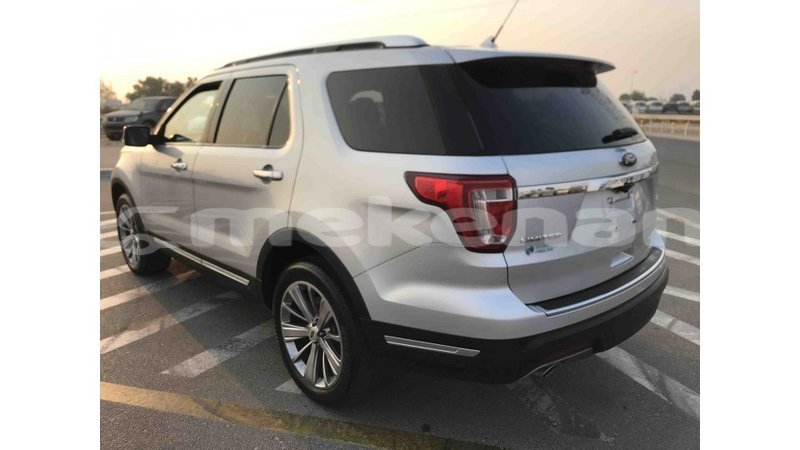 Big with watermark ford explorer aragatsotn import dubai 1625