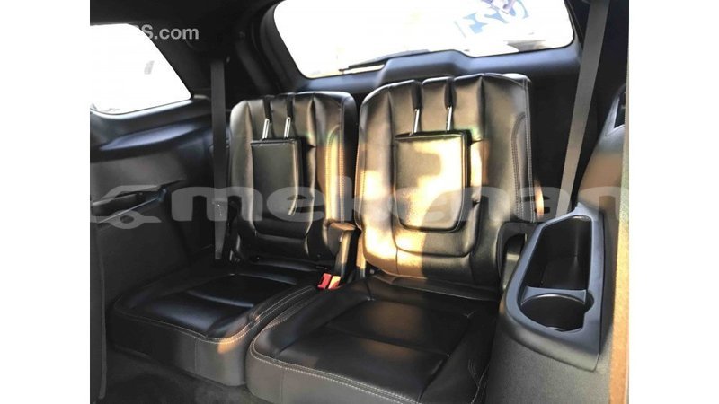 Big with watermark ford explorer aragatsotn import dubai 1625