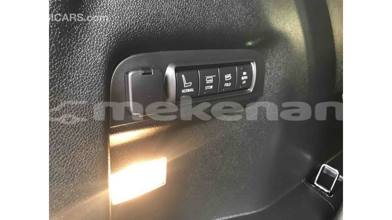 Big with watermark ford explorer aragatsotn import dubai 1625