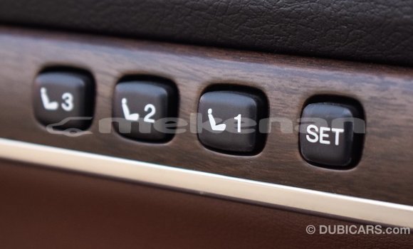 Buy Import Toyota Land Cruiser White Car in Import - Dubai in Aragatsotn Buy Import Toyota Land Cruiser White Car in Import - Dubai in Aragatsotn