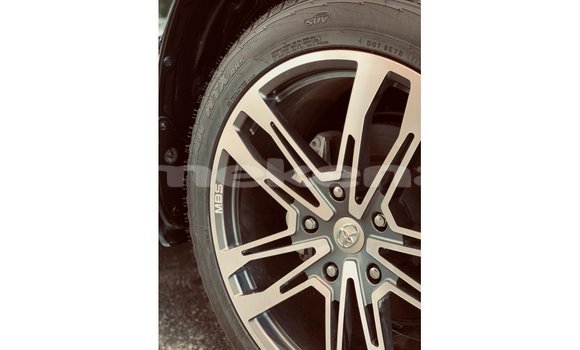 Buy Import Toyota Land Cruiser Black Car in Import - Dubai in Aragatsotn Buy Import Toyota Land Cruiser Black Car in Import - Dubai in Aragatsotn