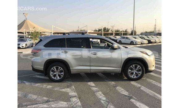 Buy Import Toyota Highlander Other Car in Import - Dubai in Aragatsotn Buy Import Toyota Highlander Other Car in Import - Dubai in Aragatsotn