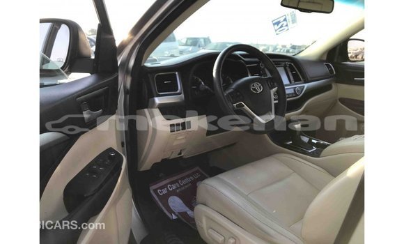 Buy Import Toyota Highlander Other Car in Import - Dubai in Aragatsotn Buy Import Toyota Highlander Other Car in Import - Dubai in Aragatsotn