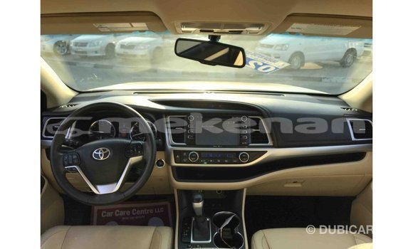 Buy Import Toyota Highlander Other Car in Import - Dubai in Aragatsotn Buy Import Toyota Highlander Other Car in Import - Dubai in Aragatsotn