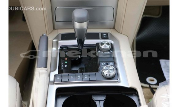 Buy Import Toyota Land Cruiser Black Car in Import - Dubai in Aragatsotn Buy Import Toyota Land Cruiser Black Car in Import - Dubai in Aragatsotn