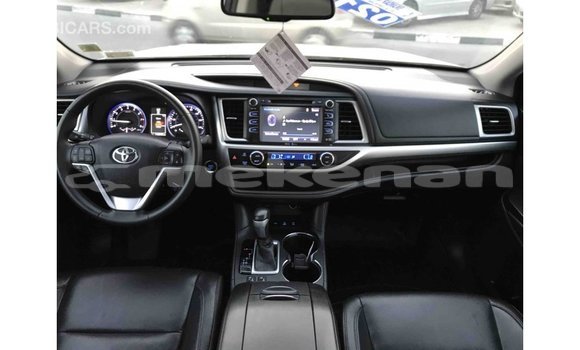 Buy Import Toyota Highlander Other Car in Import - Dubai in Aragatsotn Buy Import Toyota Highlander Other Car in Import - Dubai in Aragatsotn