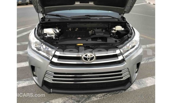 Buy Import Toyota Highlander Other Car in Import - Dubai in Aragatsotn Buy Import Toyota Highlander Other Car in Import - Dubai in Aragatsotn