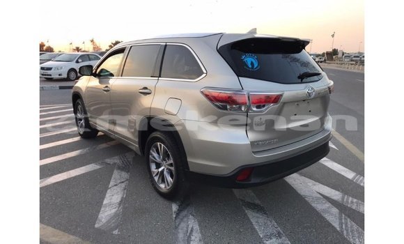 Buy Import Toyota Highlander Other Car in Import - Dubai in Aragatsotn Buy Import Toyota Highlander Other Car in Import - Dubai in Aragatsotn