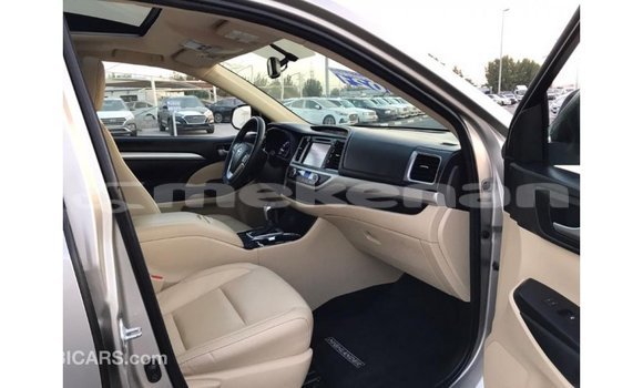 Buy Import Toyota Highlander Other Car in Import - Dubai in Aragatsotn Buy Import Toyota Highlander Other Car in Import - Dubai in Aragatsotn