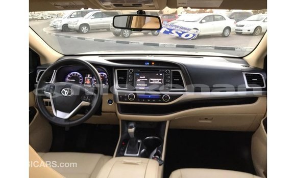 Buy Import Toyota Highlander Other Car in Import - Dubai in Aragatsotn Buy Import Toyota Highlander Other Car in Import - Dubai in Aragatsotn