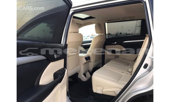 Buy Import Toyota Highlander Other Car in Import - Dubai in Aragatsotn Buy Import Toyota Highlander Other Car in Import - Dubai in Aragatsotn