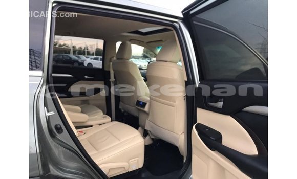 Buy Import Toyota Highlander Other Car in Import - Dubai in Aragatsotn Buy Import Toyota Highlander Other Car in Import - Dubai in Aragatsotn