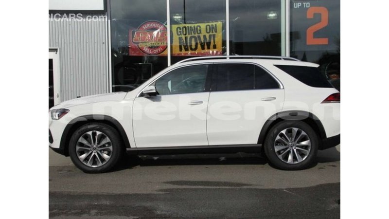 Big with watermark mercedes benz gle aragatsotn import dubai 1673