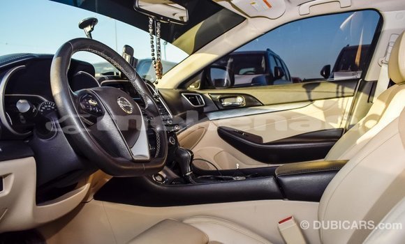 Buy Import Nissan Maxima White Car in Import - Dubai in Aragatsotn Buy Import Nissan Maxima White Car in Import - Dubai in Aragatsotn