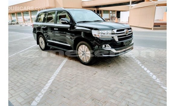 Buy Import Toyota Land Cruiser Black Car in Import - Dubai in Aragatsotn Buy Import Toyota Land Cruiser Black Car in Import - Dubai in Aragatsotn