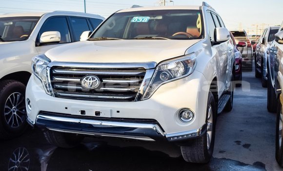Buy Import Toyota Prado White Car in Import - Dubai in Aragatsotn Buy Import Toyota Prado White Car in Import - Dubai in Aragatsotn