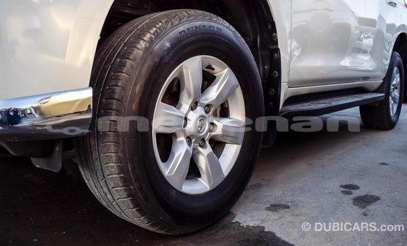 Buy Import Toyota Prado White Car in Import - Dubai in Aragatsotn Buy Import Toyota Prado White Car in Import - Dubai in Aragatsotn