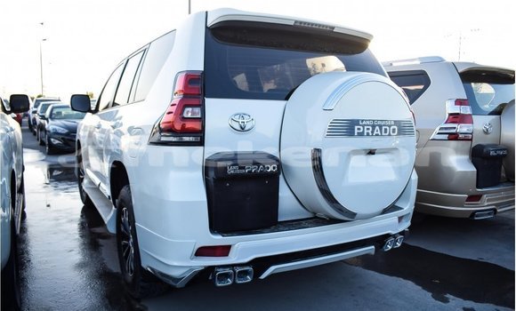 Buy Import Toyota Prado White Car in Import - Dubai in Aragatsotn Buy Import Toyota Prado White Car in Import - Dubai in Aragatsotn