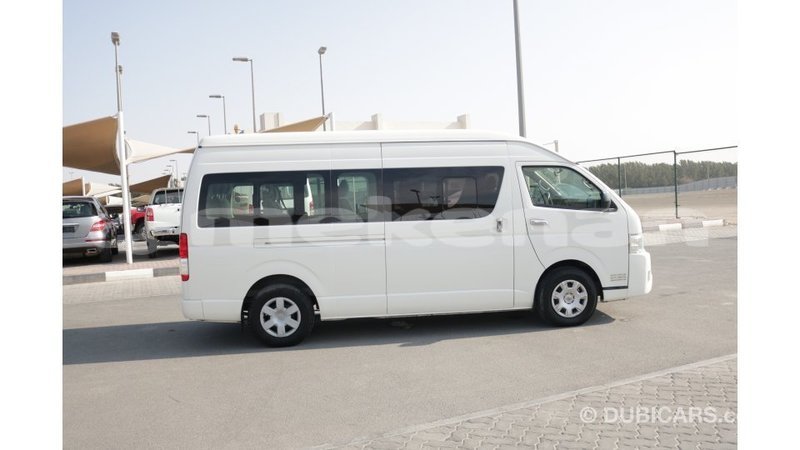 Big with watermark toyota hiace aragatsotn import dubai 1692