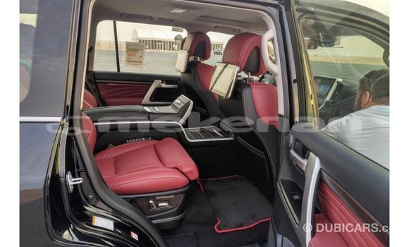 Buy Import Toyota Land Cruiser Black Car in Import - Dubai in Aragatsotn Buy Import Toyota Land Cruiser Black Car in Import - Dubai in Aragatsotn
