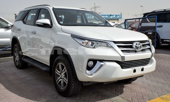 Buy Import Toyota Fortuner White Car in Import - Dubai in Aragatsotn Buy Import Toyota Fortuner White Car in Import - Dubai in Aragatsotn