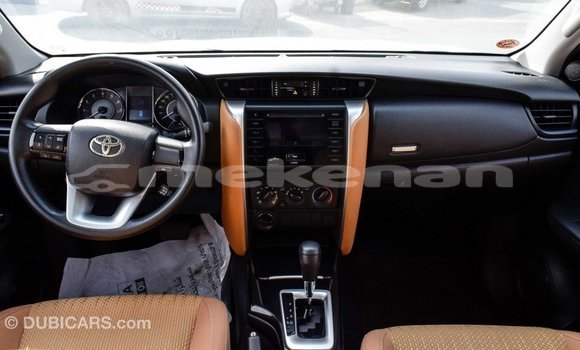 Buy Import Toyota Fortuner White Car in Import - Dubai in Aragatsotn Buy Import Toyota Fortuner White Car in Import - Dubai in Aragatsotn