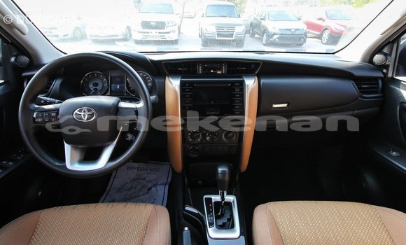 Buy Import Toyota Fortuner White Car in Import - Dubai in Aragatsotn Buy Import Toyota Fortuner White Car in Import - Dubai in Aragatsotn