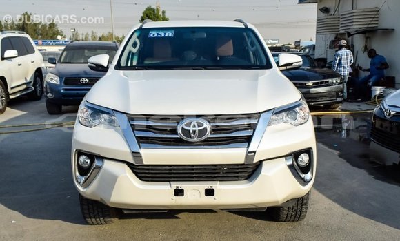 Buy Import Toyota Fortuner White Car in Import - Dubai in Aragatsotn Buy Import Toyota Fortuner White Car in Import - Dubai in Aragatsotn