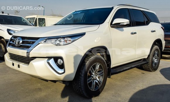 Buy Import Toyota Fortuner White Car in Import - Dubai in Aragatsotn Buy Import Toyota Fortuner White Car in Import - Dubai in Aragatsotn