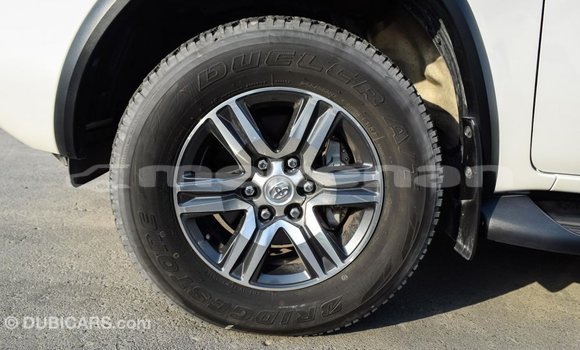 Buy Import Toyota Fortuner White Car in Import - Dubai in Aragatsotn Buy Import Toyota Fortuner White Car in Import - Dubai in Aragatsotn