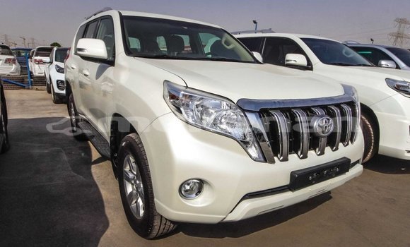 Buy Import Toyota Prado White Car in Import - Dubai in Aragatsotn Buy Import Toyota Prado White Car in Import - Dubai in Aragatsotn