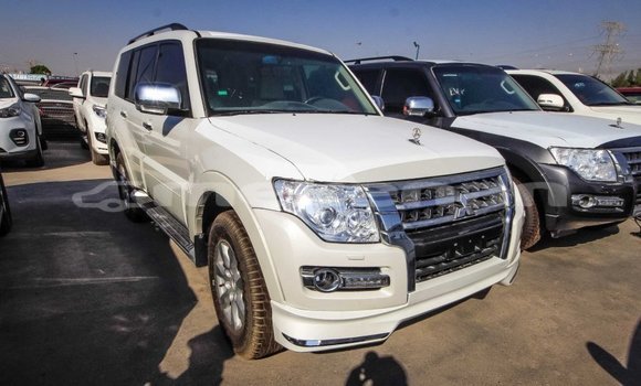 Buy Import Mitsubishi Pajero White Car in Import - Dubai in Aragatsotn Buy Import Mitsubishi Pajero White Car in Import - Dubai in Aragatsotn