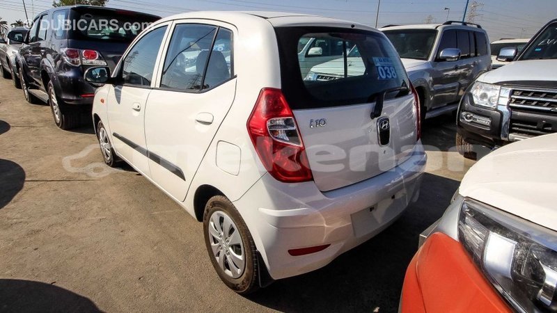 Big with watermark hyundai i10 aragatsotn import dubai 1725