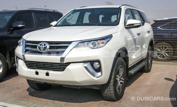 Buy Import Toyota Fortuner White Car in Import - Dubai in Aragatsotn Buy Import Toyota Fortuner White Car in Import - Dubai in Aragatsotn