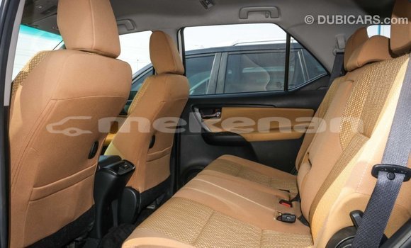 Buy Import Toyota Fortuner White Car in Import - Dubai in Aragatsotn Buy Import Toyota Fortuner White Car in Import - Dubai in Aragatsotn