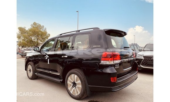 Buy Import Toyota Land Cruiser Black Car in Import - Dubai in Aragatsotn Buy Import Toyota Land Cruiser Black Car in Import - Dubai in Aragatsotn