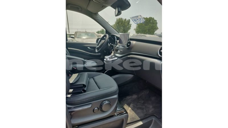 Big with watermark mercedes benz 250 aragatsotn import dubai 1748