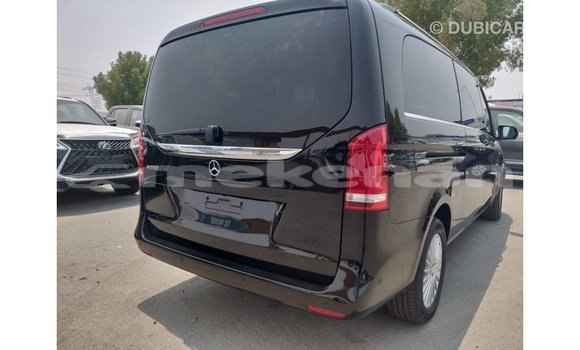 Buy Import Mercedes-Benz 250 Black Car in Import - Dubai in Aragatsotn Buy Import Mercedes-Benz 250 Black Car in Import - Dubai in Aragatsotn