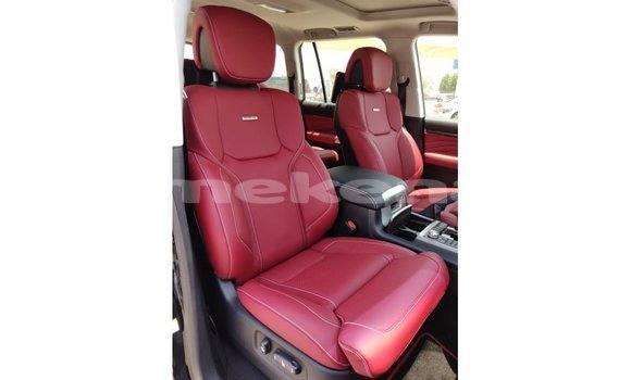 Buy Import Toyota Land Cruiser Black Car in Import - Dubai in Aragatsotn Buy Import Toyota Land Cruiser Black Car in Import - Dubai in Aragatsotn
