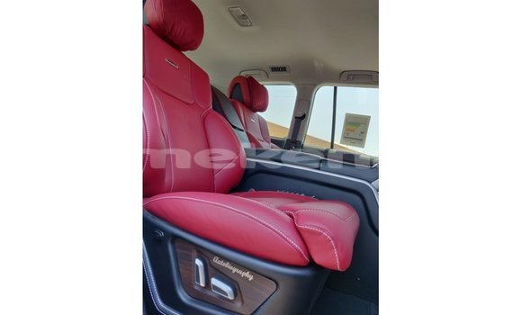 Buy Import Toyota Land Cruiser Black Car in Import - Dubai in Aragatsotn Buy Import Toyota Land Cruiser Black Car in Import - Dubai in Aragatsotn