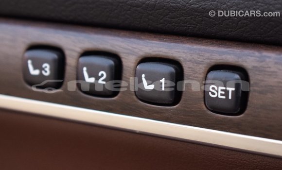 Buy Import Toyota Land Cruiser White Car in Import - Dubai in Aragatsotn Buy Import Toyota Land Cruiser White Car in Import - Dubai in Aragatsotn