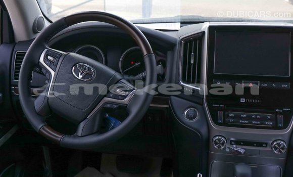 Buy Import Toyota Land Cruiser Black Car in Import - Dubai in Aragatsotn Buy Import Toyota Land Cruiser Black Car in Import - Dubai in Aragatsotn